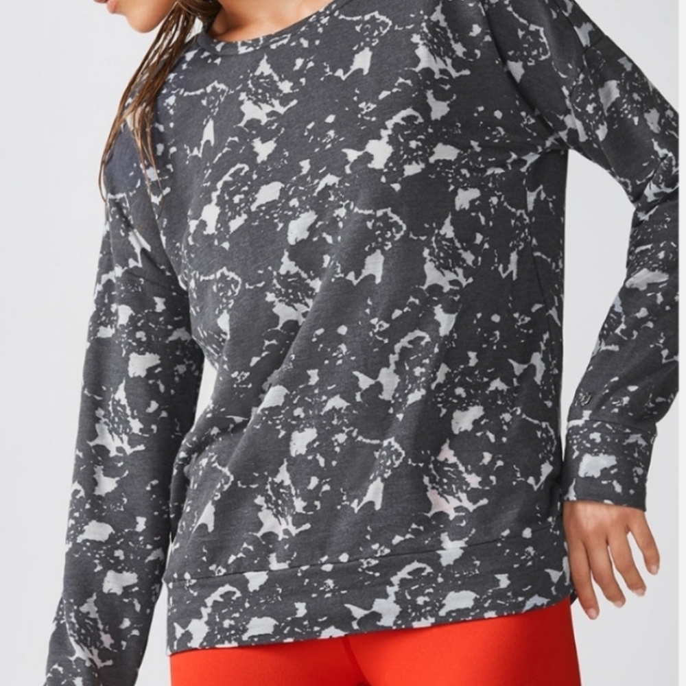 Fabletics Burnout Gray & White Pull Over Long Sleeve Sweatshirt Size S